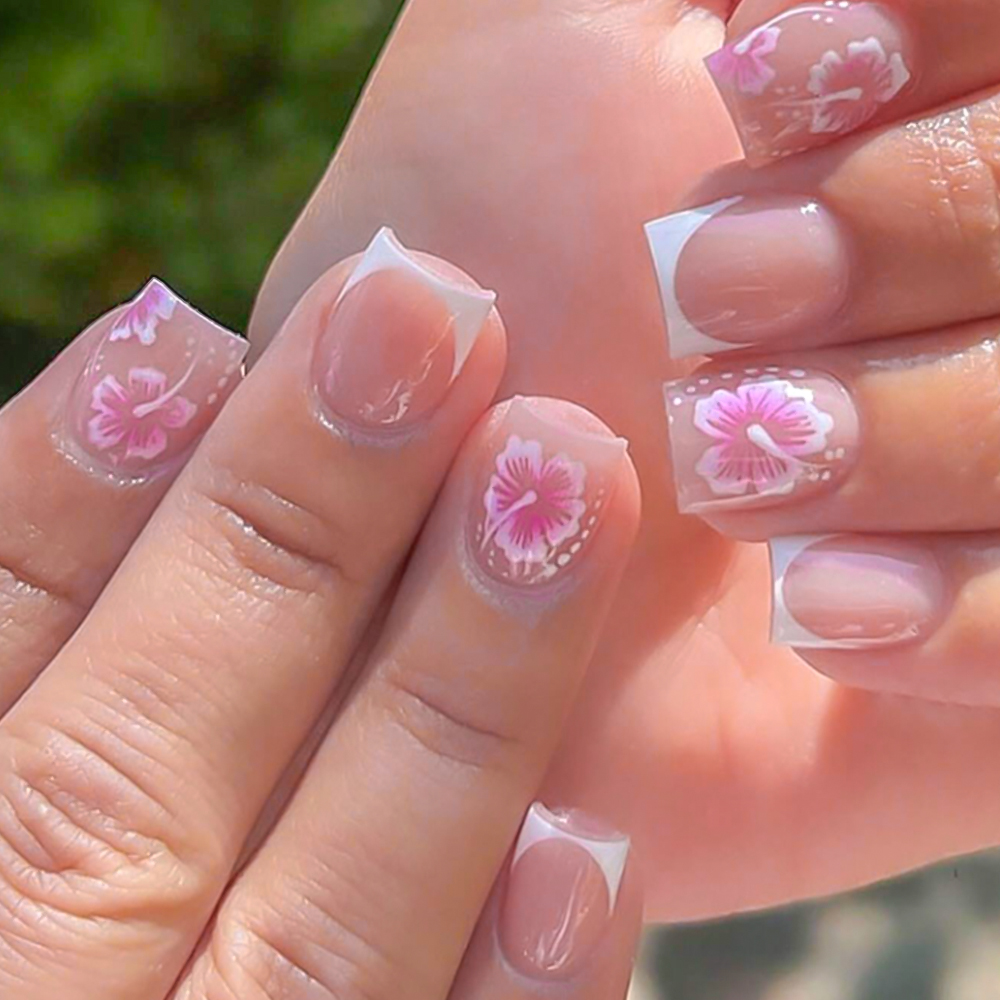 Nail Art Press On - 24 قطعة من الأظافر الصناعية على